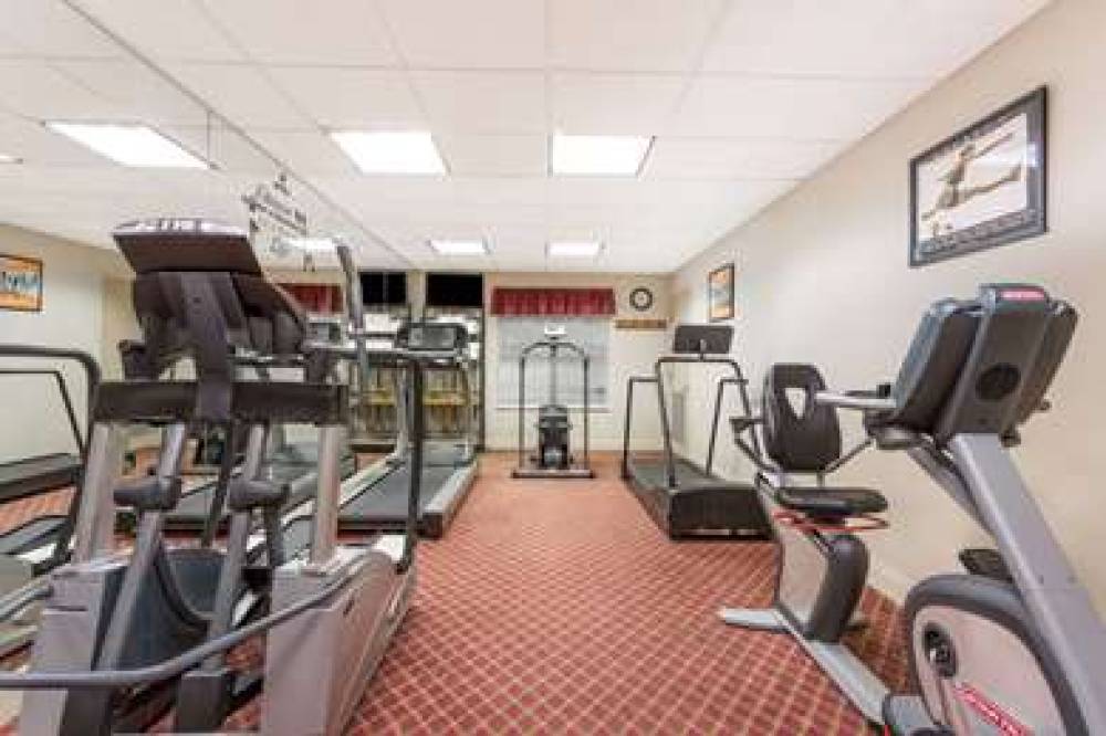 Hawthorn Suites By Wyndham Orlando Lake Buena Vista 5