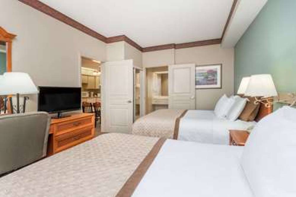 Hawthorn Suites By Wyndham Orlando Lake Buena Vista 10