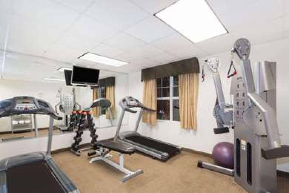 Hawthorn Suites By Wyndham Panama City Beach FL 4