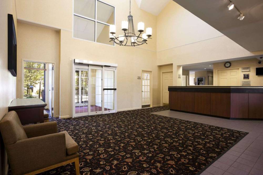 HAWTHORN SUITES BY WYNDHAM PHI 9