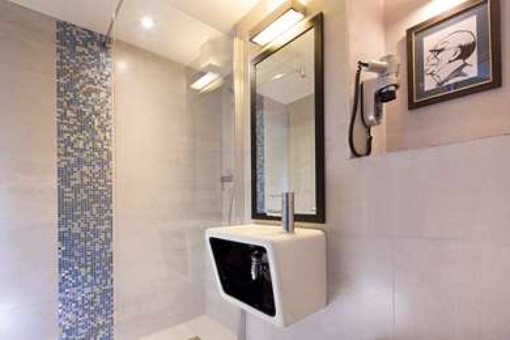 HC Le R. Kipling Hotel 9