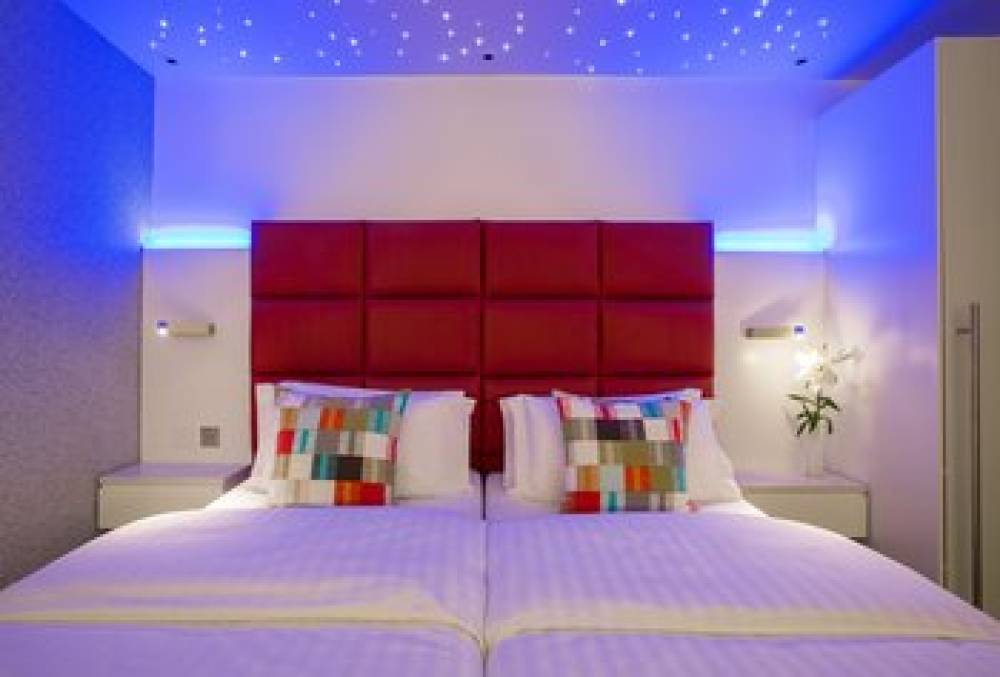 HENLEY HOUSE HOTEL 3