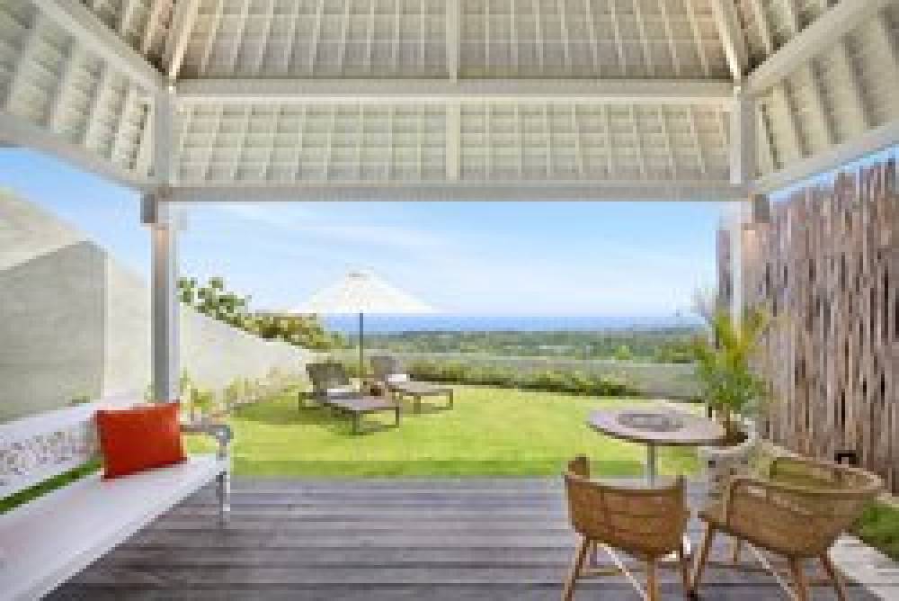 HIDDEN HILLS VILLAS 4