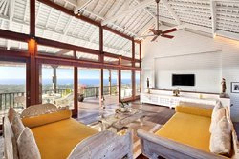 HIDDEN HILLS VILLAS 6
