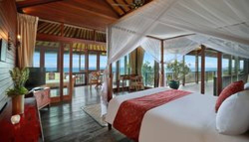 HIDDEN HILLS VILLAS 8