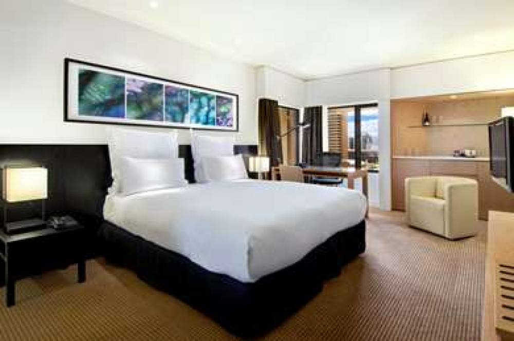 HILTON ADELAIDE 5