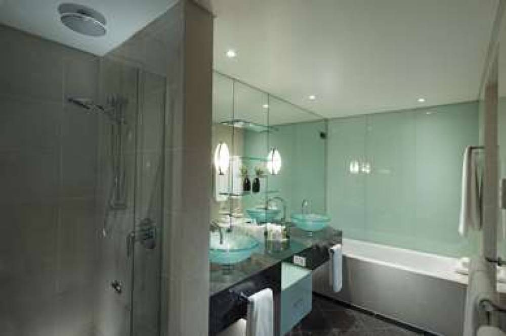 HILTON ADELAIDE 9