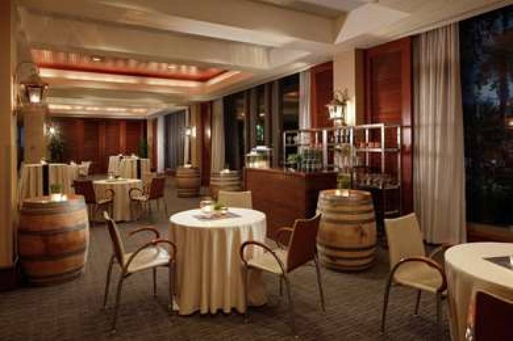 Hilton Boston Logan Airport 9