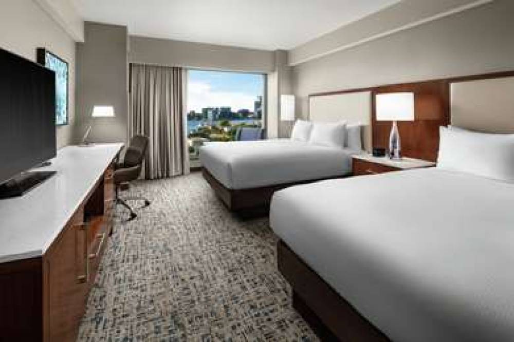 Hilton Boston Logan Airport 4