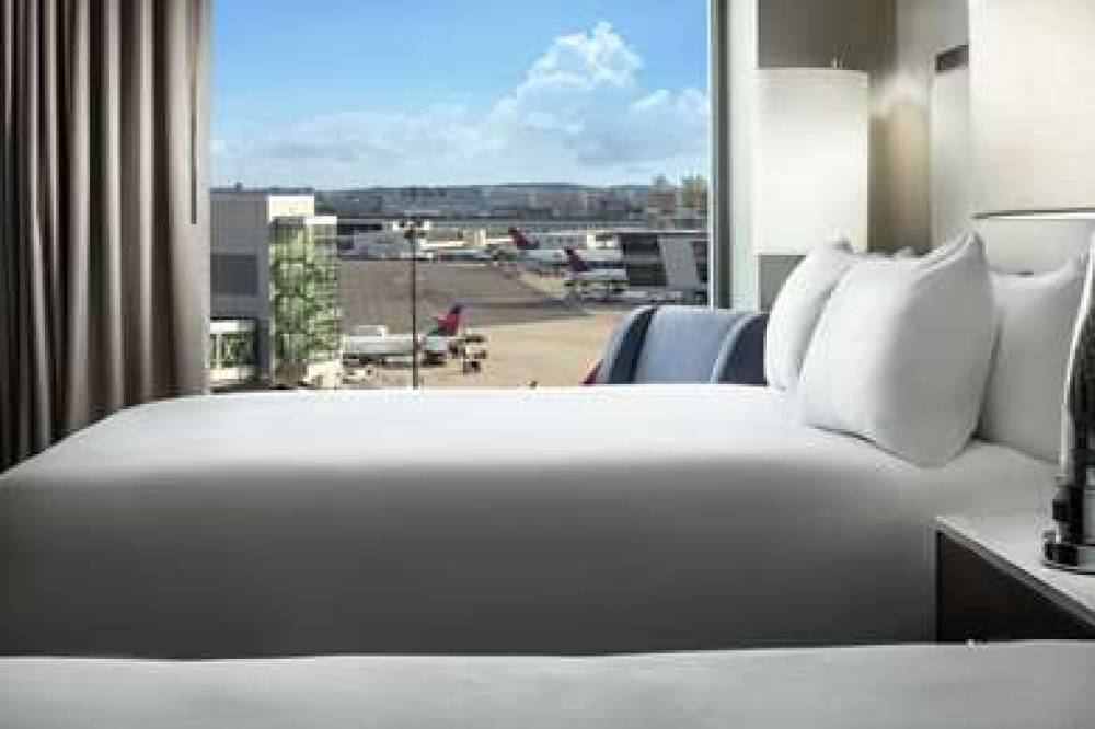 Hilton Boston Logan Airport 10