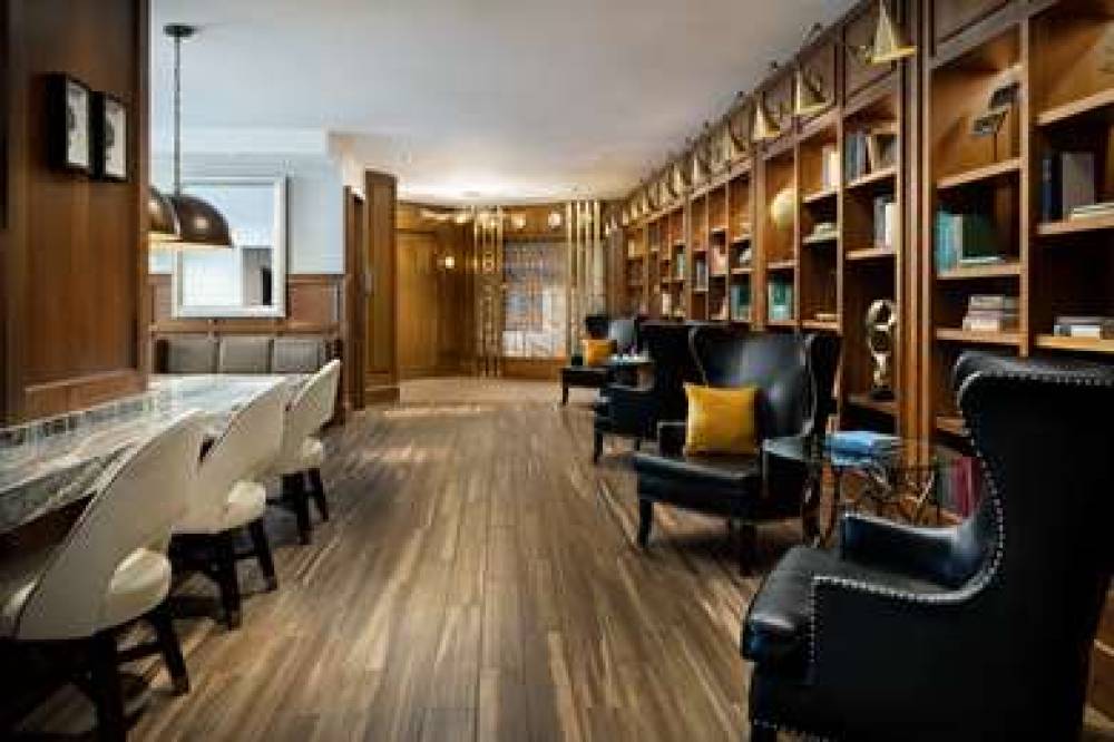HILTON BOSTON PARK PLAZA 10