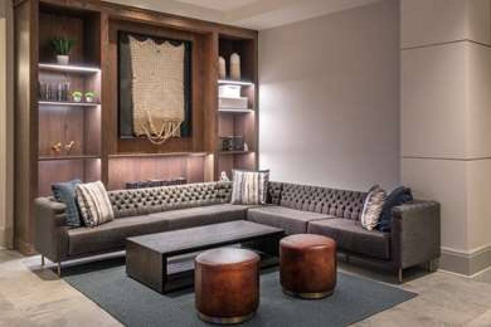 Hilton Columbus/Polaris 5