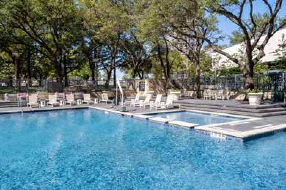 Hilton Dallas Lincoln Centre 7