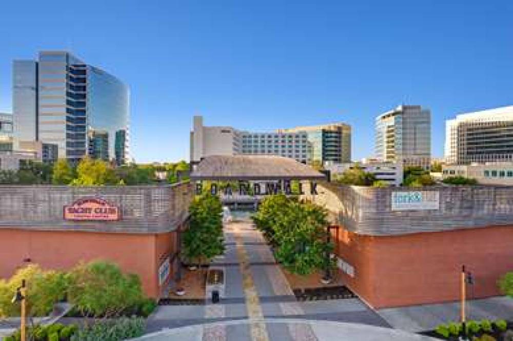 HILTON DALLAS/PLANO GRANITE PARK 3