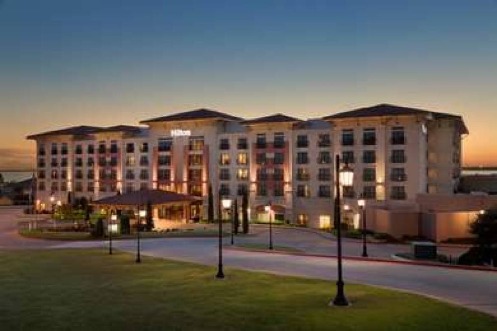 Hilton Dallas/Rockwall Lakefront 8