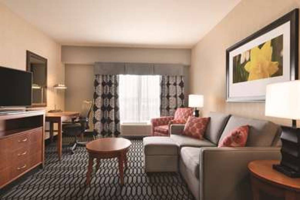 Hilton Garden Inn Akron-Canton Airport 6