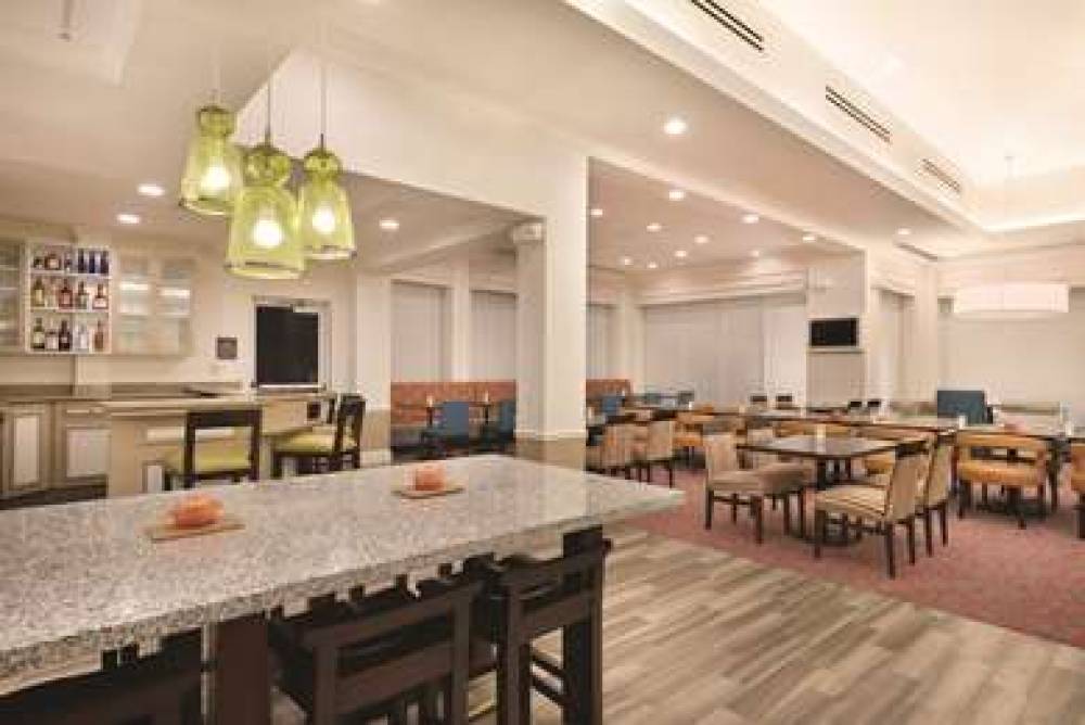 Hilton Garden Inn Akron-Canton Airport 10