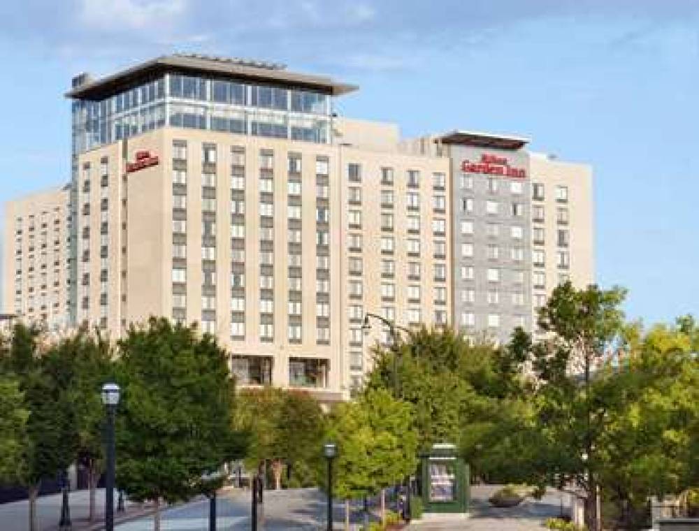 Hilton Garden Inn Atlanta Downtown 1