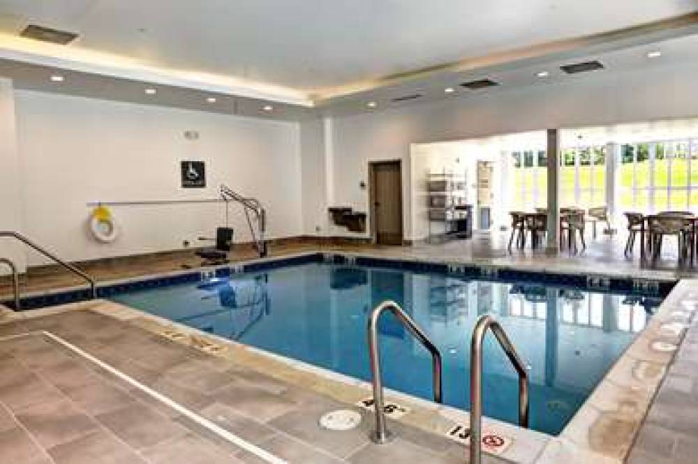 HILTON GARDEN INN BEL AIR 7