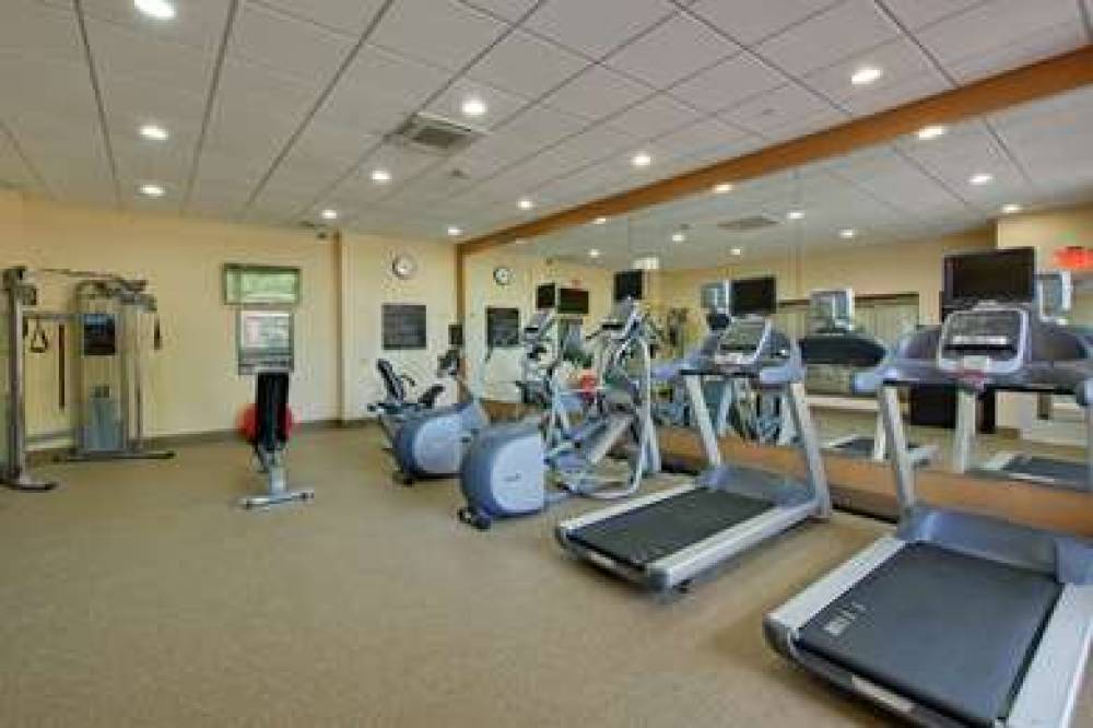 HILTON GARDEN INN BENTON HARBOR / S 9