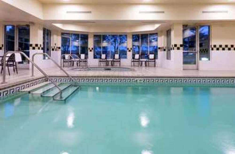 Hilton Garden Inn Bloomington 9