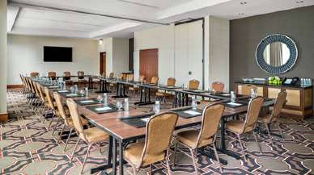 Hilton Garden Inn Chicago/McCormick Place, IL 7