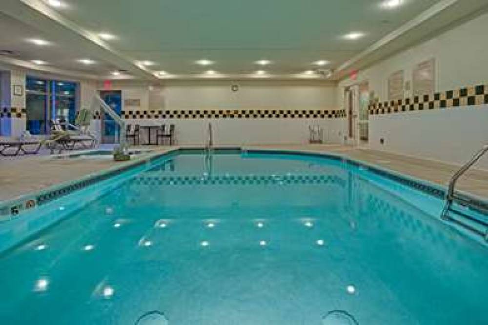 Hilton Garden Inn Cleveland Airport 6