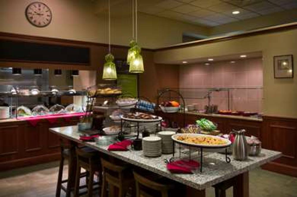 Hilton Garden Inn Detroit Downtown 7
