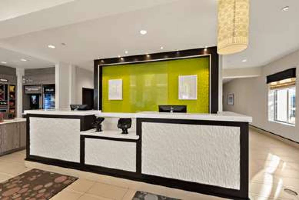 HILTON GARDEN INN FINDLAY 8