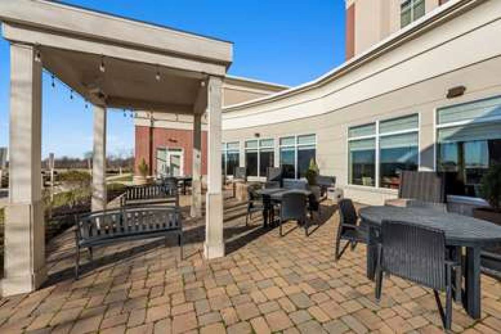 HILTON GARDEN INN FINDLAY 4