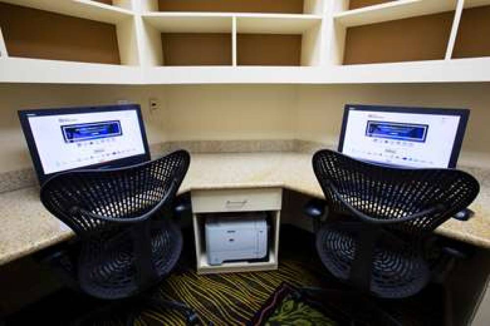 Hilton Garden Inn Grand Forks/UND 7