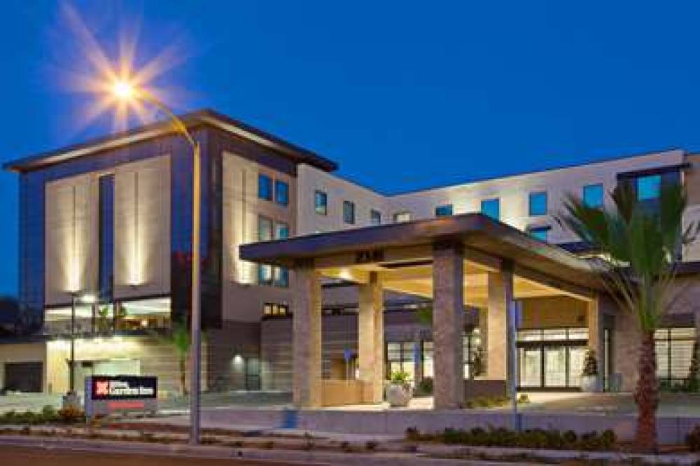 Hilton Garden Inn Irvine/ Orange County Airport 2