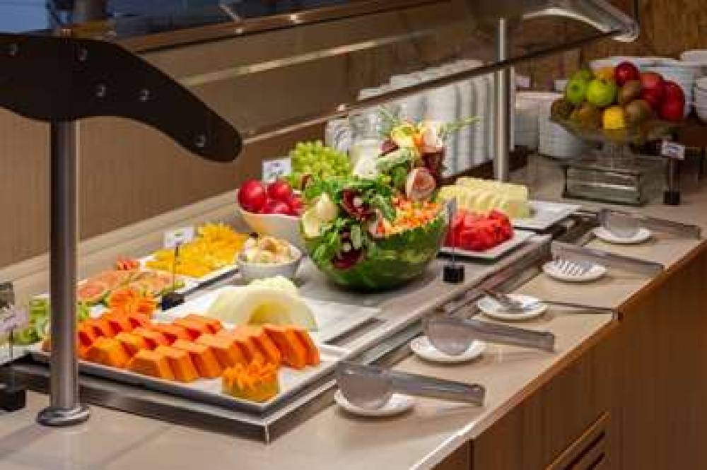 Hilton Garden Inn Itajai, Brazil 10