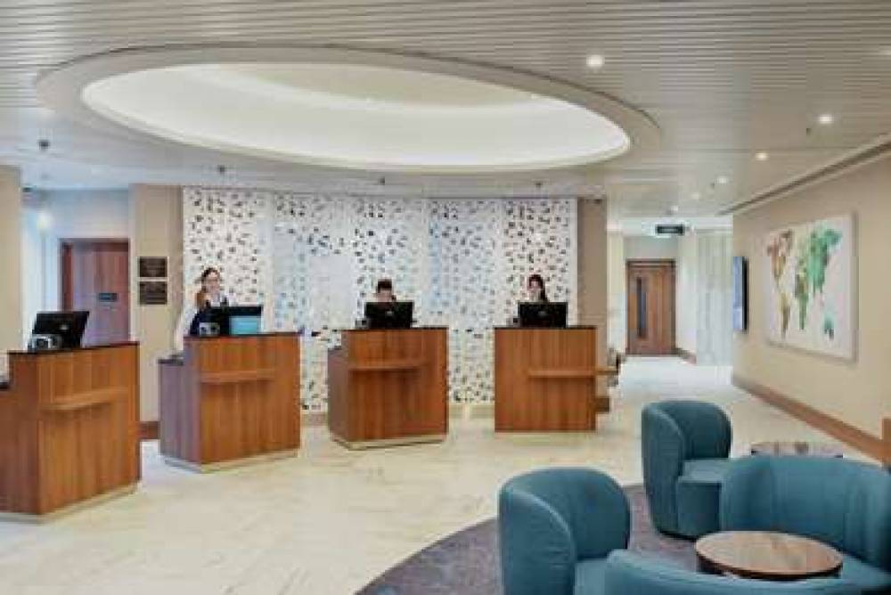 HILTON GARDEN INN LONDON HEATHROW 6