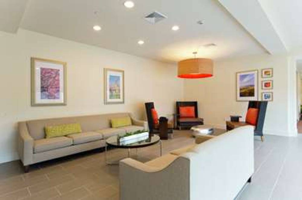 HILTON GARDEN INN MARTINSBURG 9