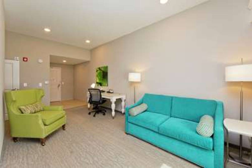 HILTON GARDEN INN MARTINSBURG 2