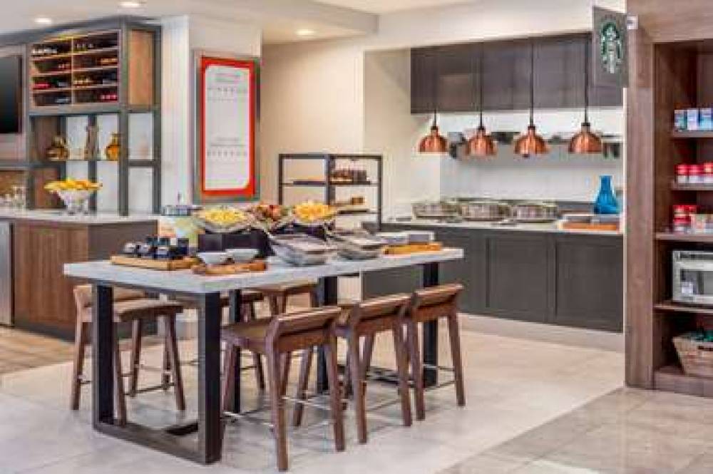 Hilton Garden Inn Miami Airport West 5
