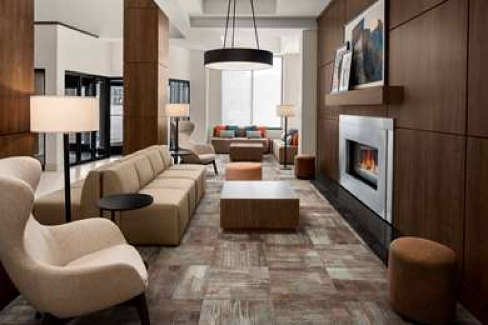 Hilton Garden Inn Minneapolis Downtown, MN 8