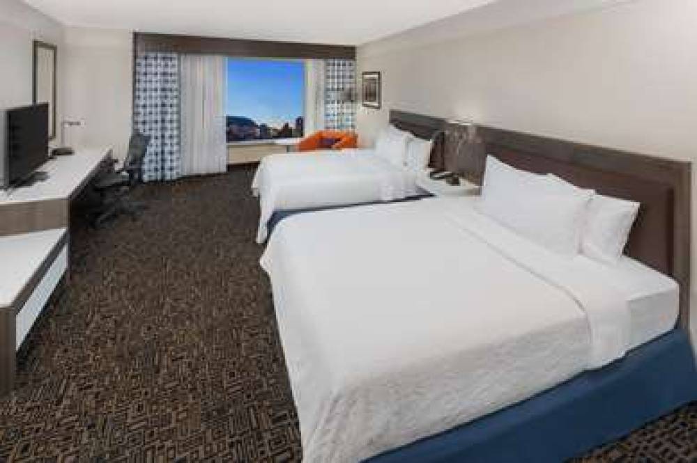 Hilton Garden Inn Montreal Centre-Ville 9