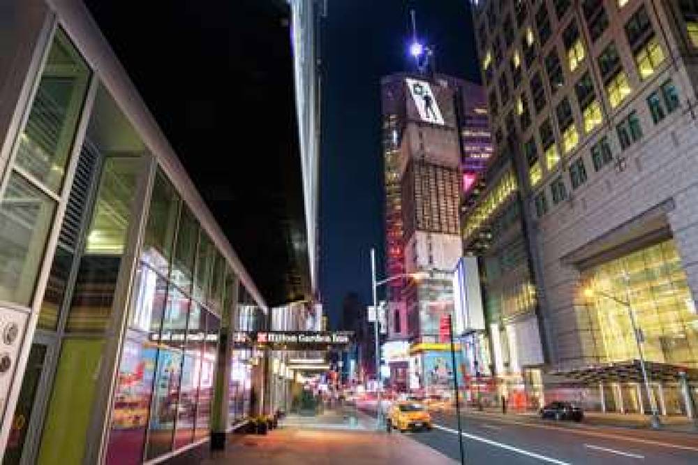 HILTON GARDEN INN NEW YORK/TIMES SQ 1