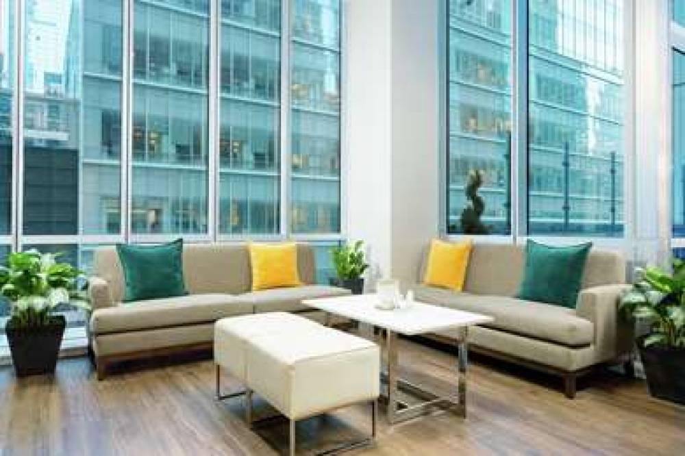 HILTON GARDEN INN NEW YORK/TIMES SQ 3