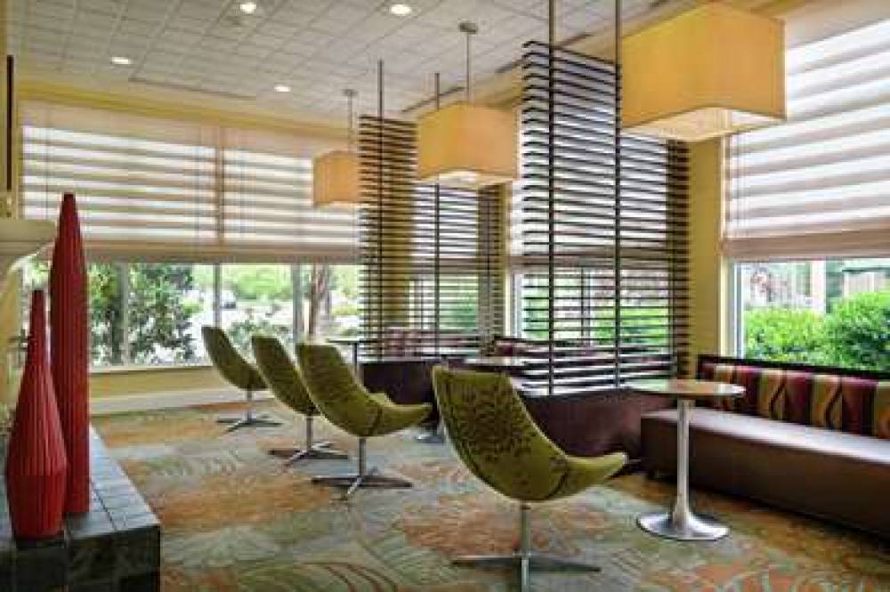 Hilton Garden Inn Newport News 7