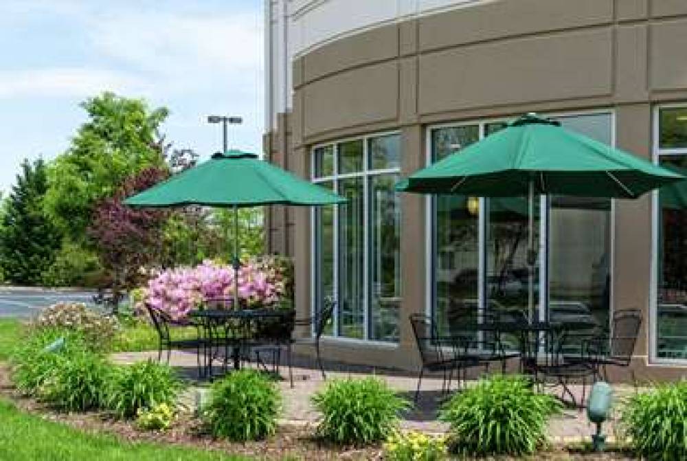 Hilton Garden Inn Newport News 2