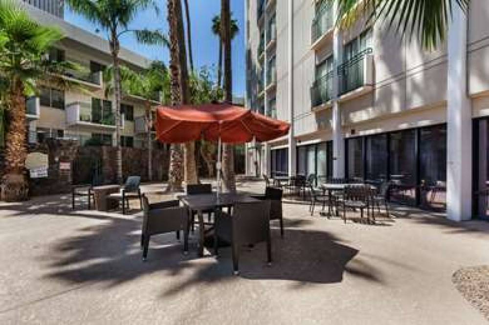 Doubletree Phoenix Midtown