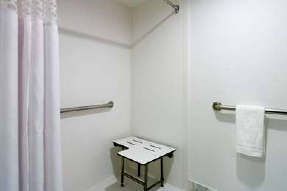 Hilton Garden Inn Queens/JFK Airport 7