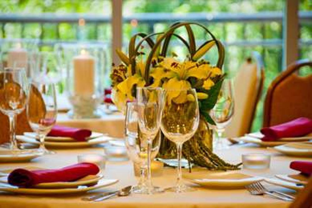 Hilton Garden Inn Rockville-Gaithersburg 2