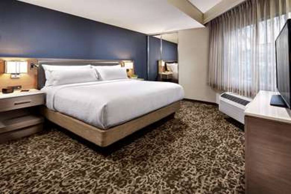 HILTON GARDEN INN SAN DIEGO MISSION 8