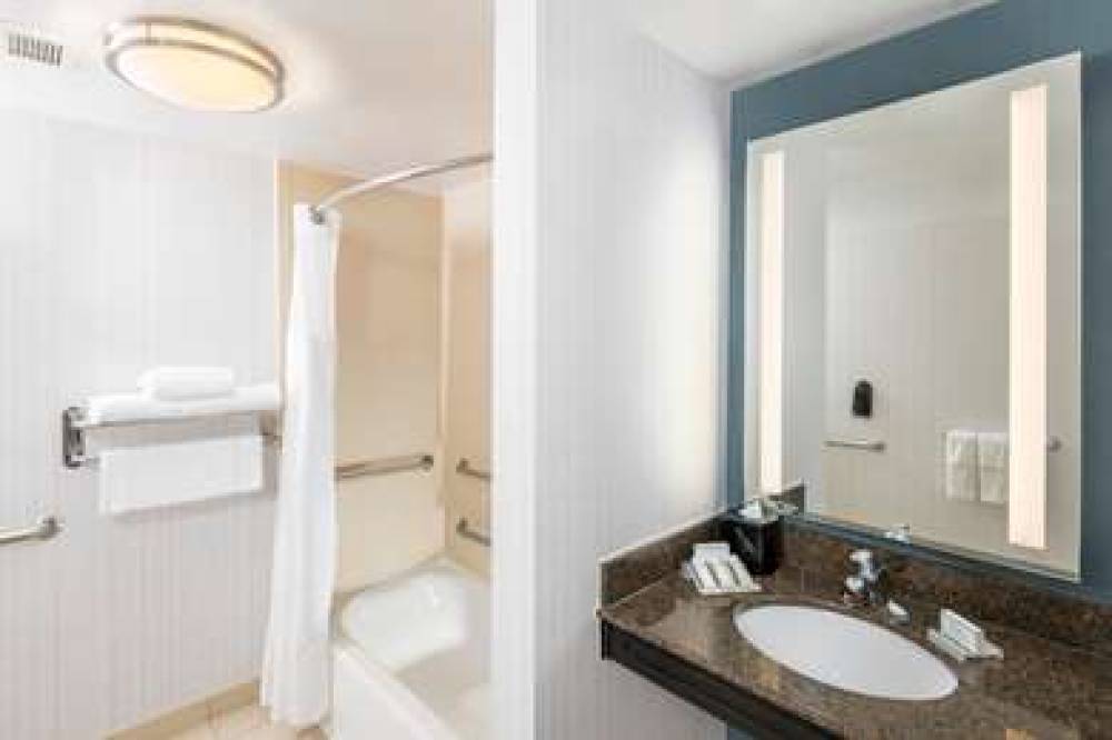 Hilton Garden Inn Silver Spring White Oak 5