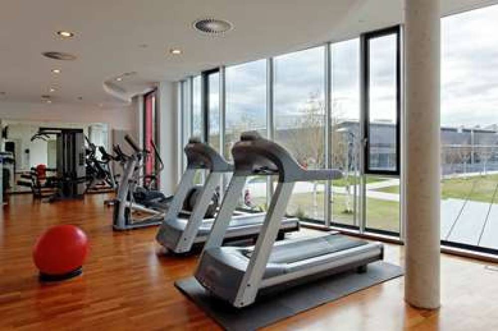 Hilton Garden Inn Stuttgart Neckarpark 5