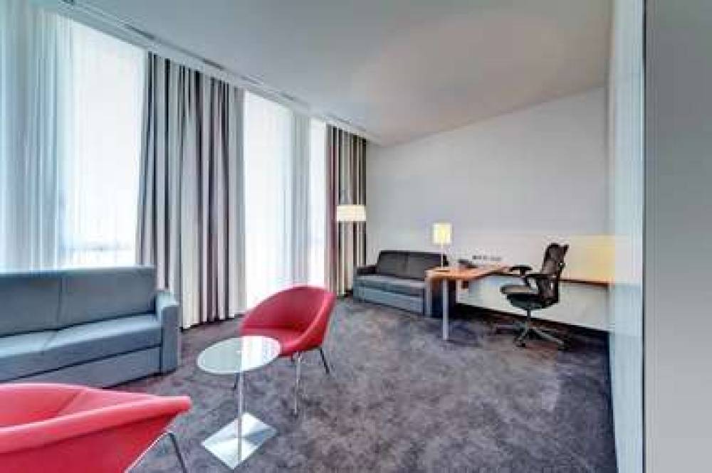 Hilton Garden Inn Stuttgart Neckarpark 8